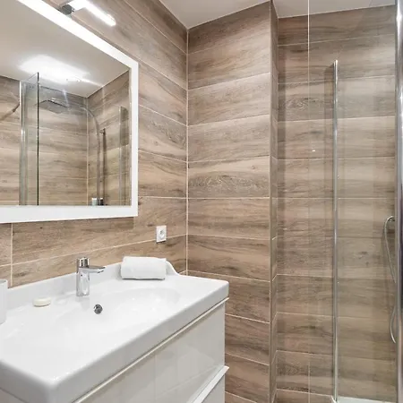 Bright 1-bed Apartment, Perfectly Located In * París