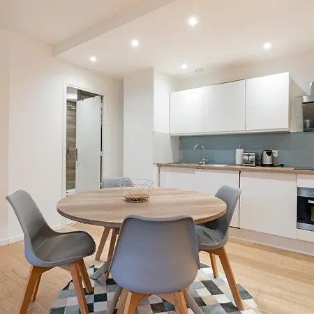 Apartamento Bright 1-bed Apartment, Perfectly Located In